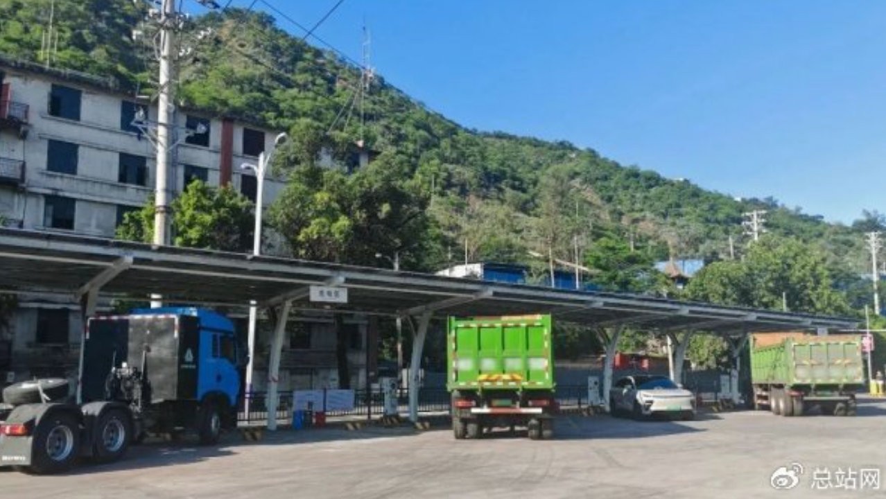 充电桩不再是孤岛：比建造更难的是几千台车同时接入时的“调度”